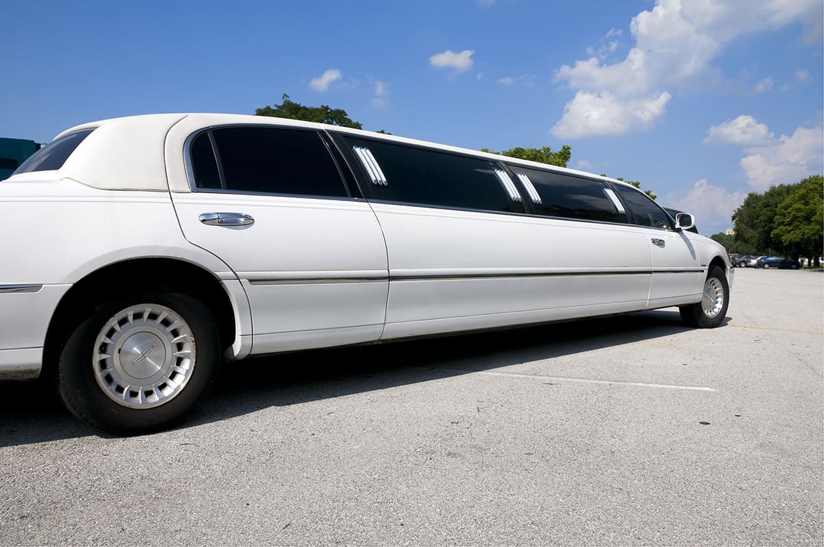 33 and 1/3 Stretch Limousines