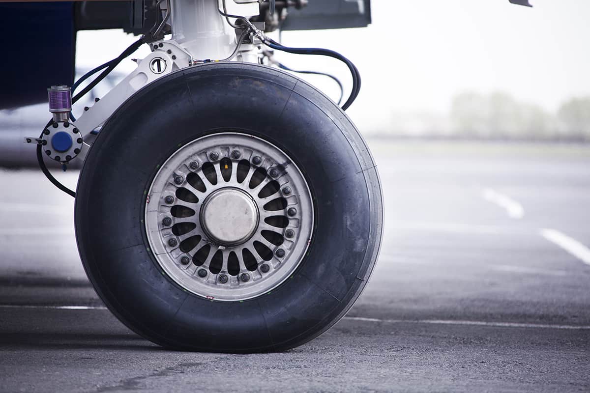 Average Airplane Tire Sizes