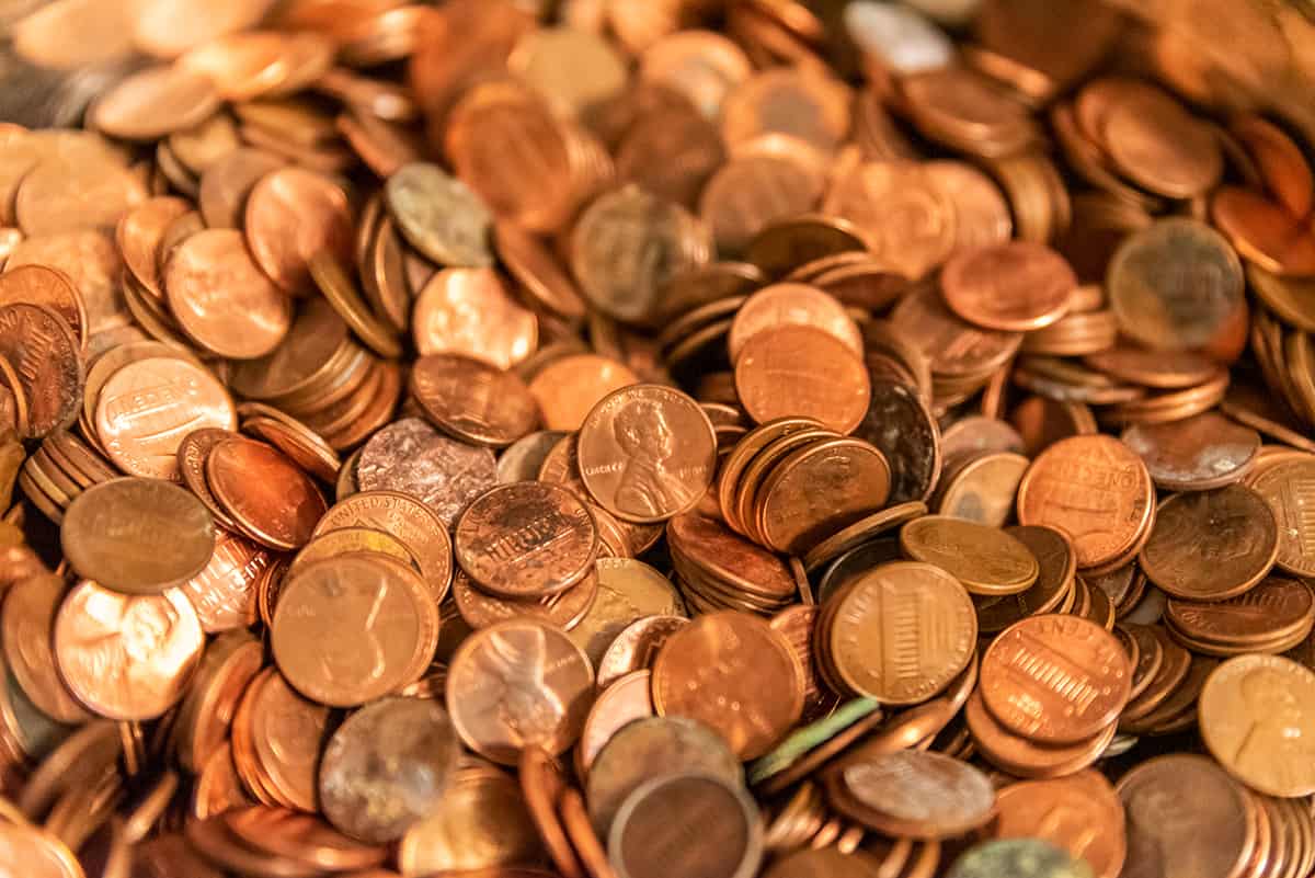 How many pennies are in a pound